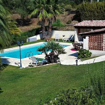 Au Calme Proche Mer Et Montagne T2 De 50 M² * Eccica-Suarella (Corsica)