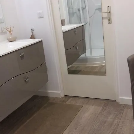 Au Calme Proche Mer Et Montagne T2 De 50 M² Διαμέρισμα